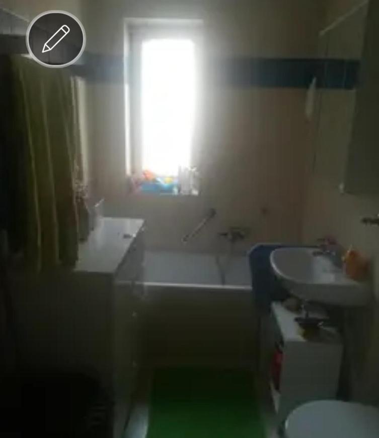 Helles Zimmer Mit Balkon Zwischen Uni Und Altstadt Regensburg Exteriör bild