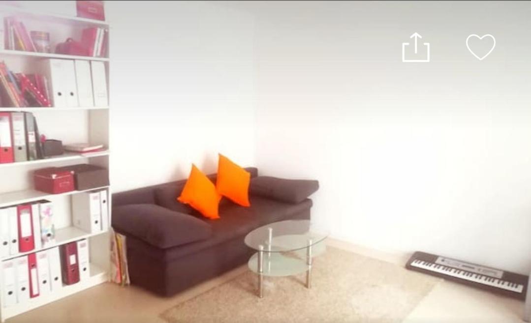 Helles Zimmer Mit Balkon Zwischen Uni Und Altstadt Regensburg Exteriör bild